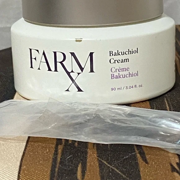 Bakuchiol Cream and Serum Set - White and Silver - Picture 3 of 8